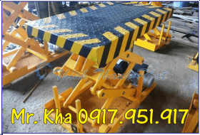 BÀN NÂNG HÀNG THỦY LỰC 550KG